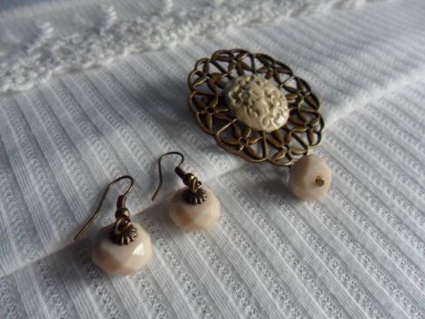 Set Brosa si cercei Bronz