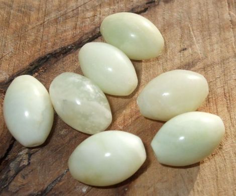 New Jade-butoias 18x12mm-1buc-cod 131