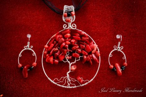 Tree of life and coral
