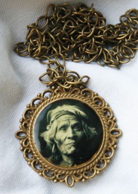 Pandantiv indina