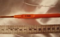 croset metalic 25 mm cu maner din plastic