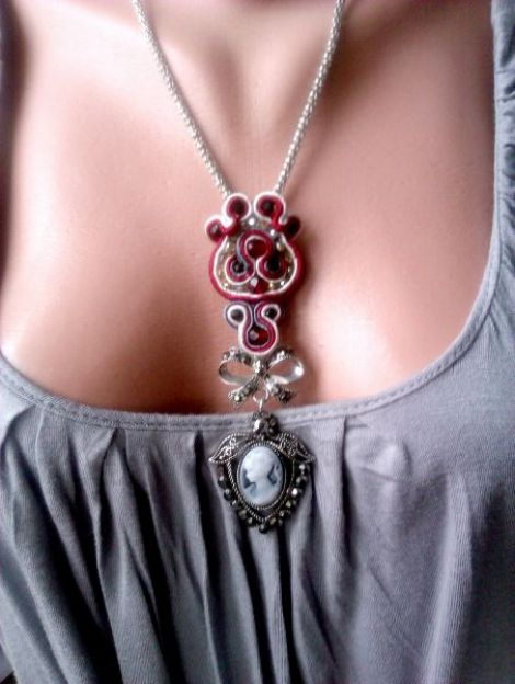Colier brosa soutache "Queen Chaterine the great"