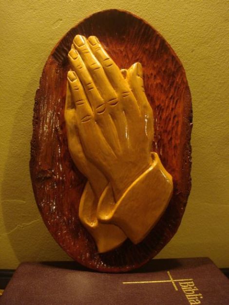 pray