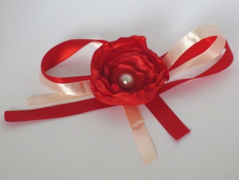 Bratara Martisor cu perla - vandute