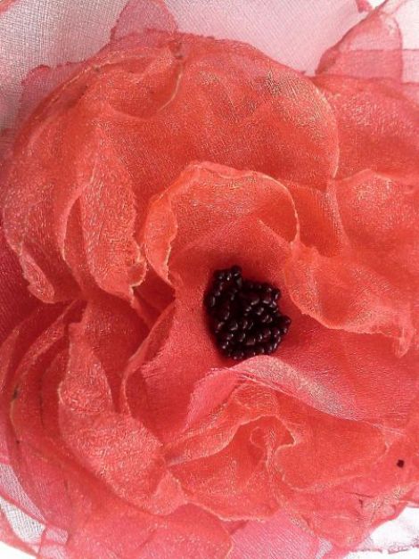 Brosa mac organza