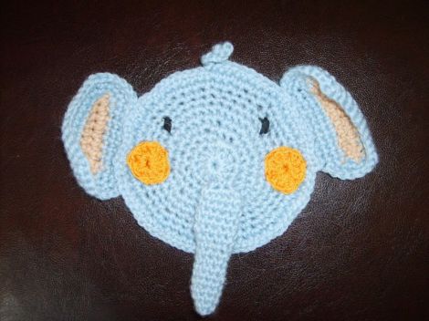 Jumbo the elephant!- figurina crosetata