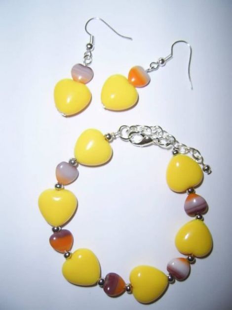 set inimioare galbene