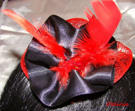 Red fascinator
