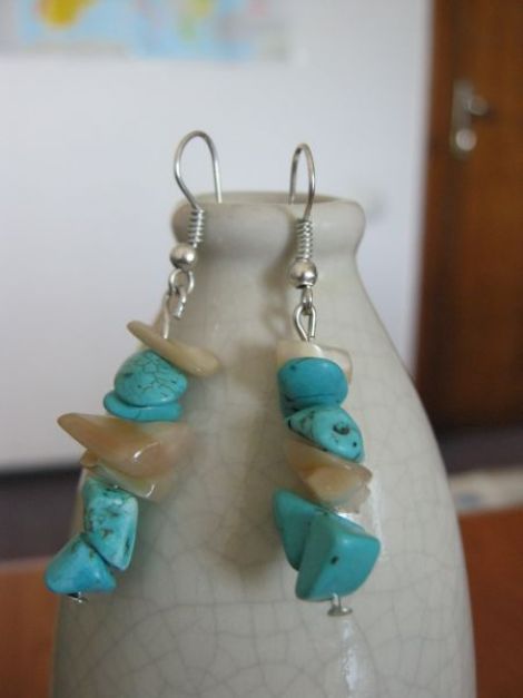 Cercei Amestec de turquoise si bej