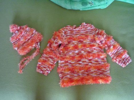 Costumas simplu