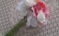 Buchet de flori din textil si hartie