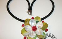 Colier floare