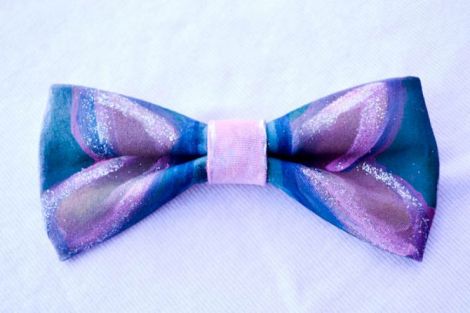 Glossy butterfly Bow tie