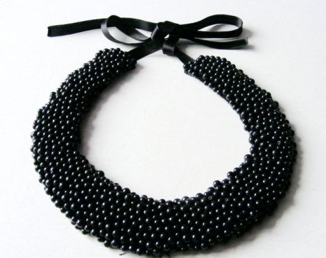 Colier elegant negru