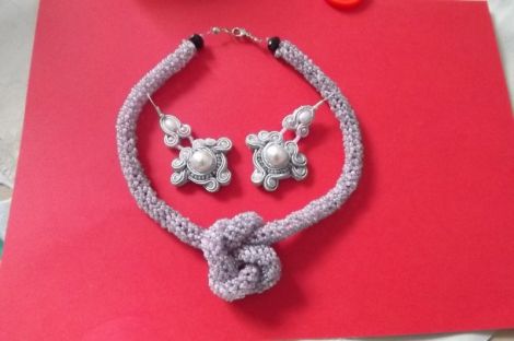 set colier din margele si cercei soutache