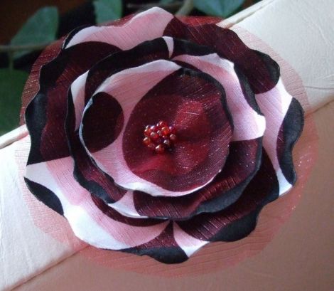 Brosa floare
