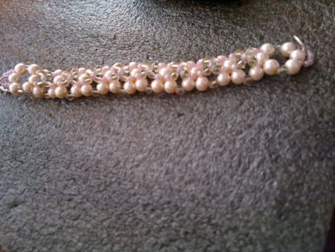 bratara handmade