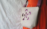 Gentuta cross over -  Flower and pink