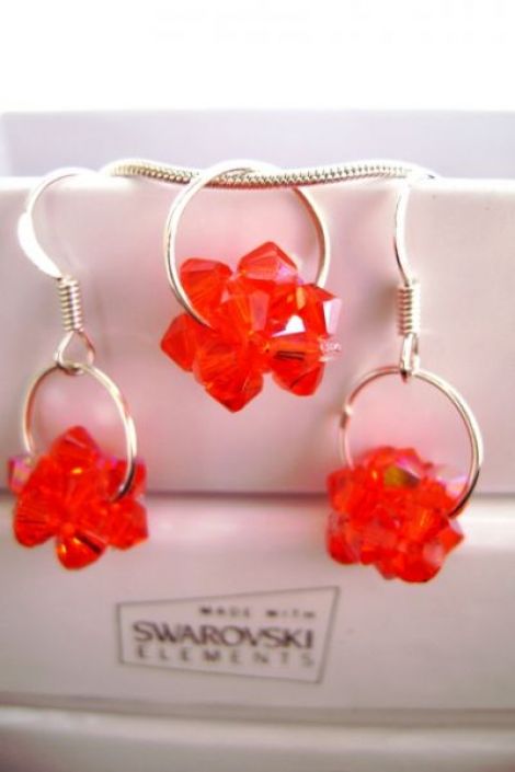 Set Swarovski bijuterii elegante