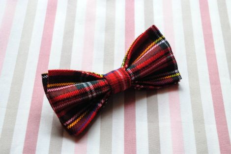 Kilt bow tie