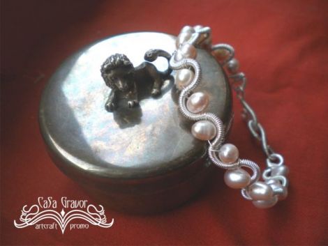bratara "Pearls"