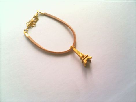 Bratara turnul Eiffel